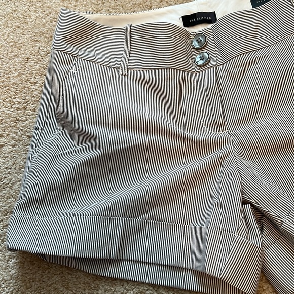 The Limited Stripped Tailored Short NWT - Picture 3 of 6